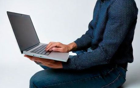 Contacta con Autorecambios Cavadas